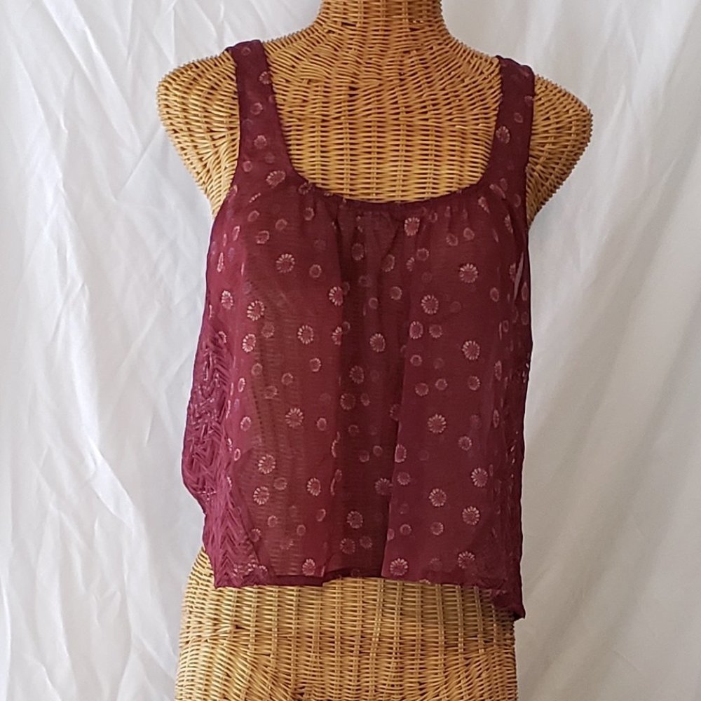 Ladies HOLLISTER Floral Sheer Crop Top in Burgundy - S